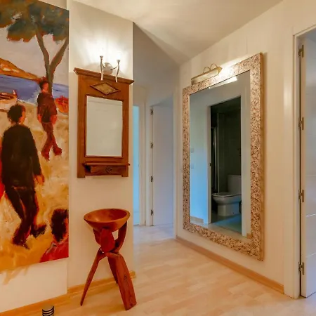 Apartment Arts *